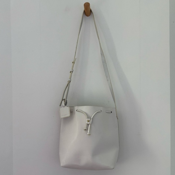Kelsi Dagger white Wythe leather bucket bag - Picture 8 of 15